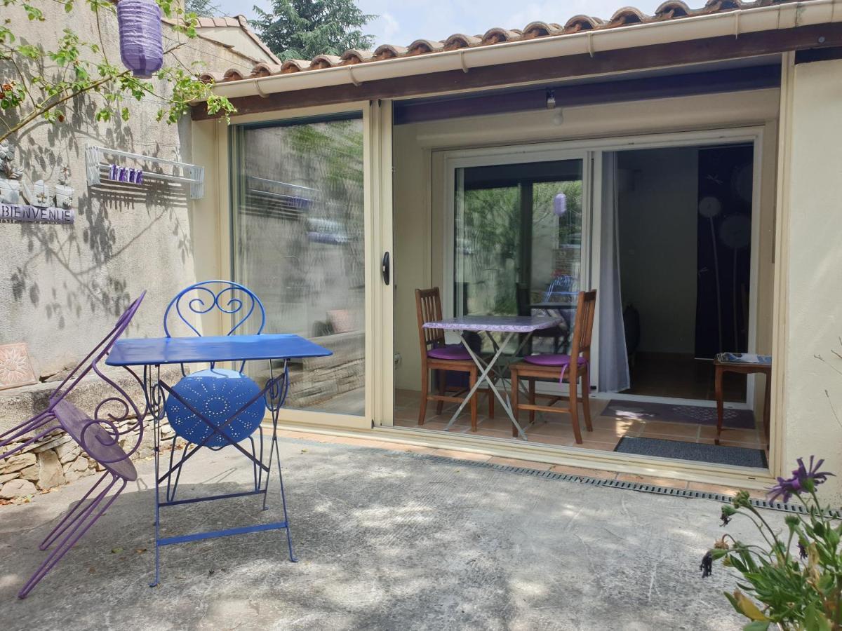 Pause Couleur Lavandula Roussas Luaran gambar