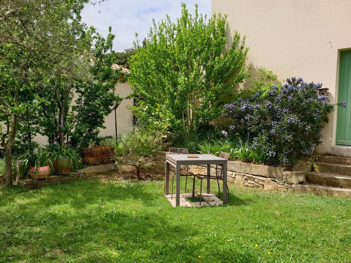 Pause Couleur Lavandula Roussas Luaran gambar